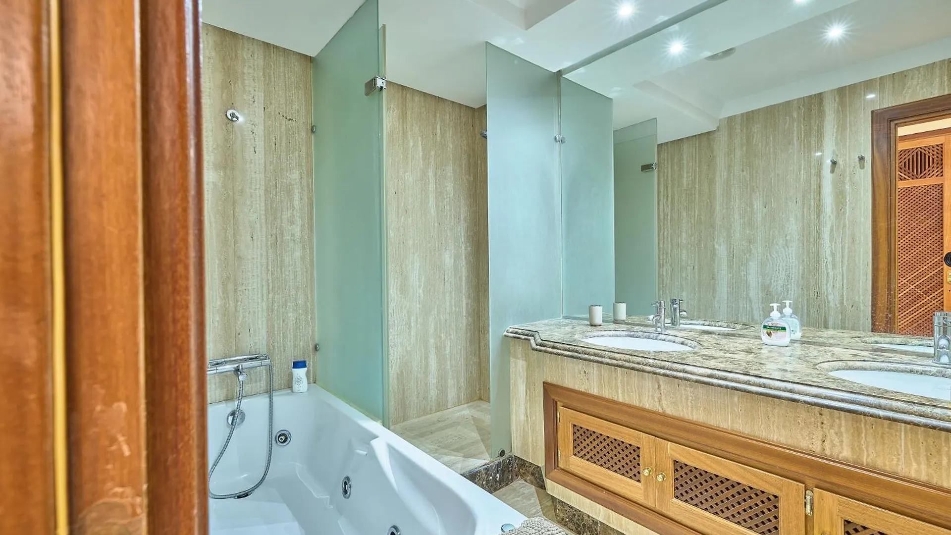 Mar Azul By La Maison Marbella Rentals Estepona